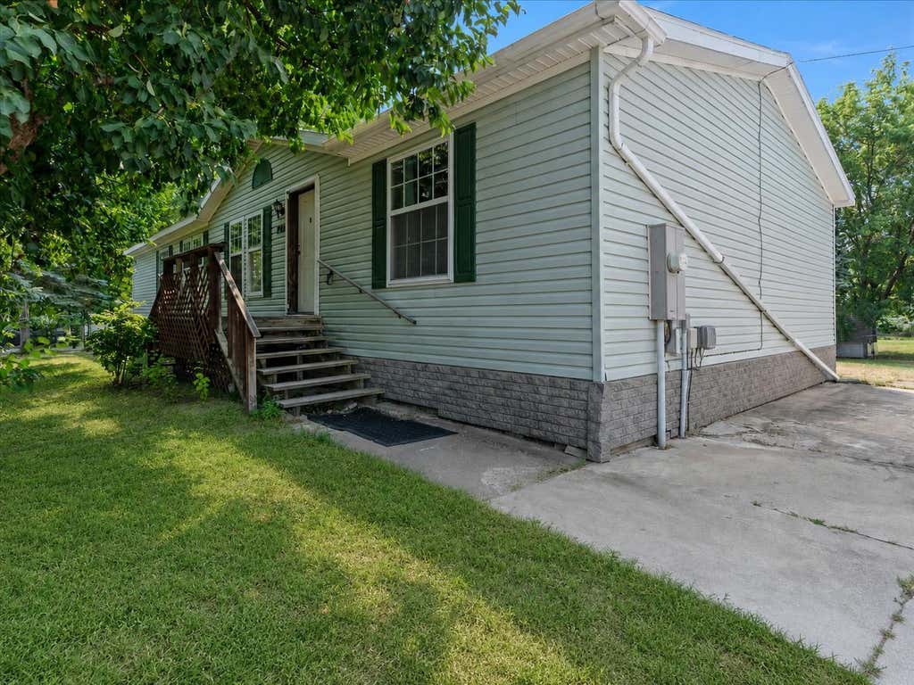 Photo of 1024 Q Street NE, Brainerd, MN 56401 (MLS # 7115146)