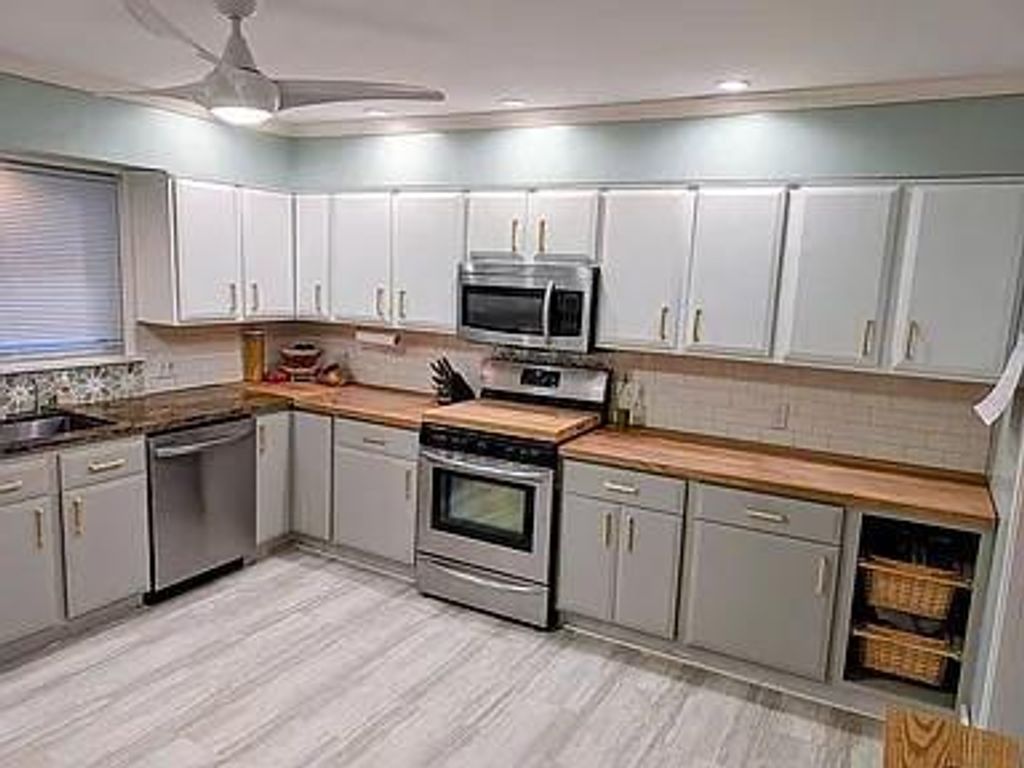 Photo of 602 S Oak Street, Lake City, MN 55041 (MLS # 6826266)