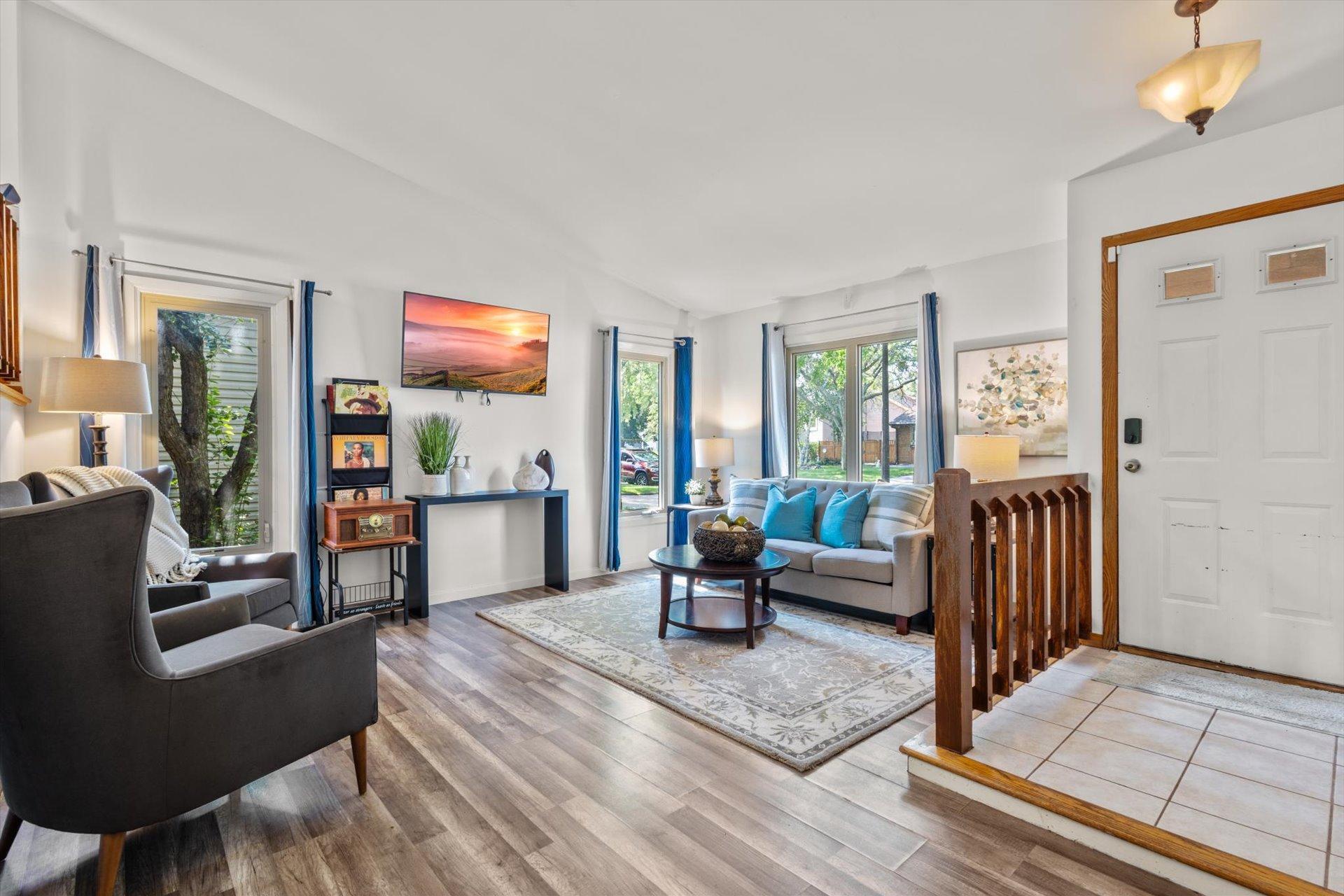 5554 Knoll Drive