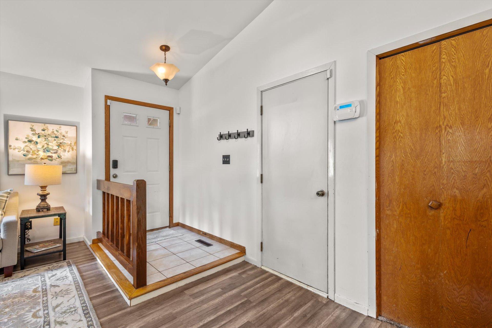 5554 Knoll Drive