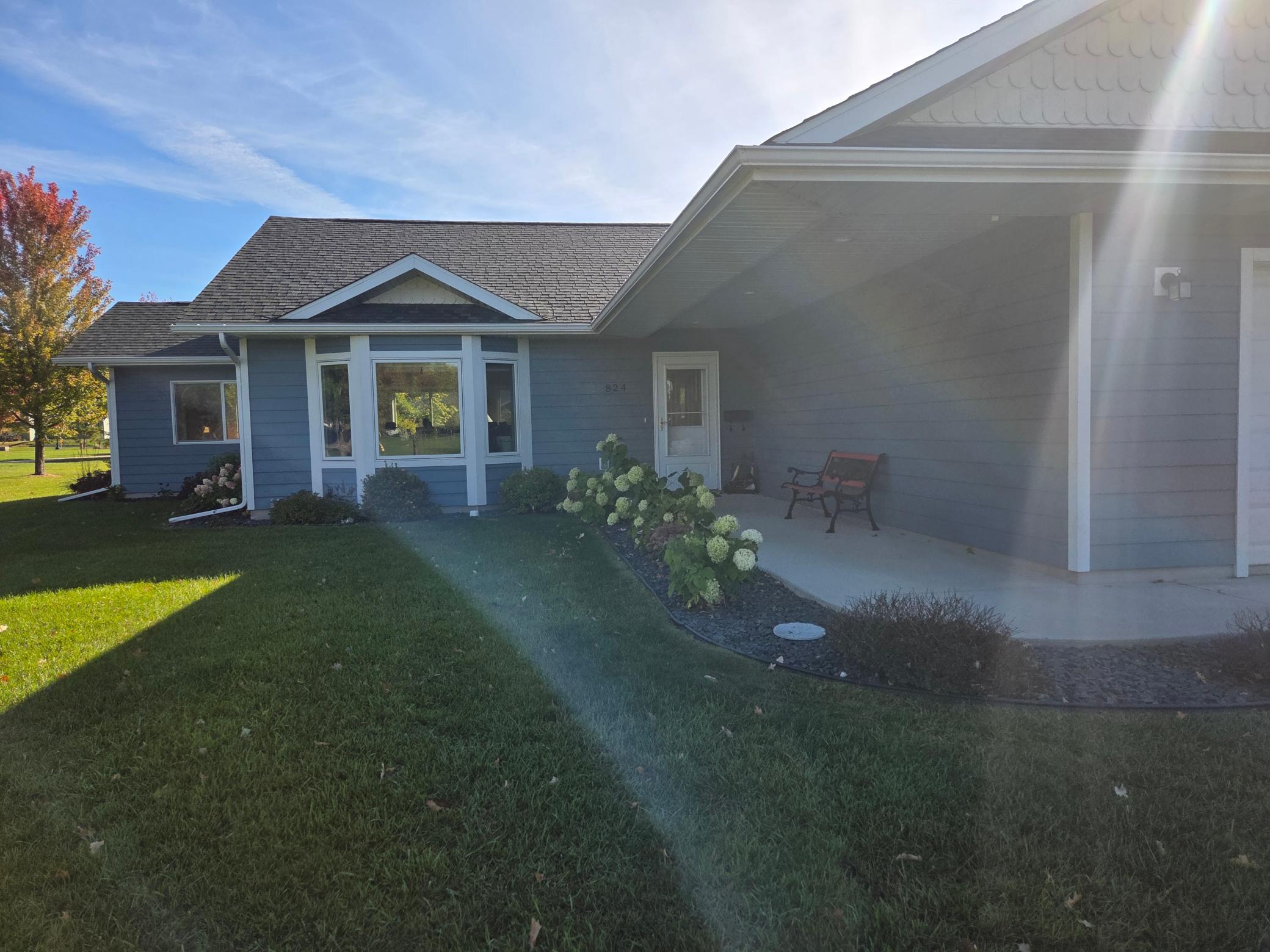 824 N Pokegama Ave