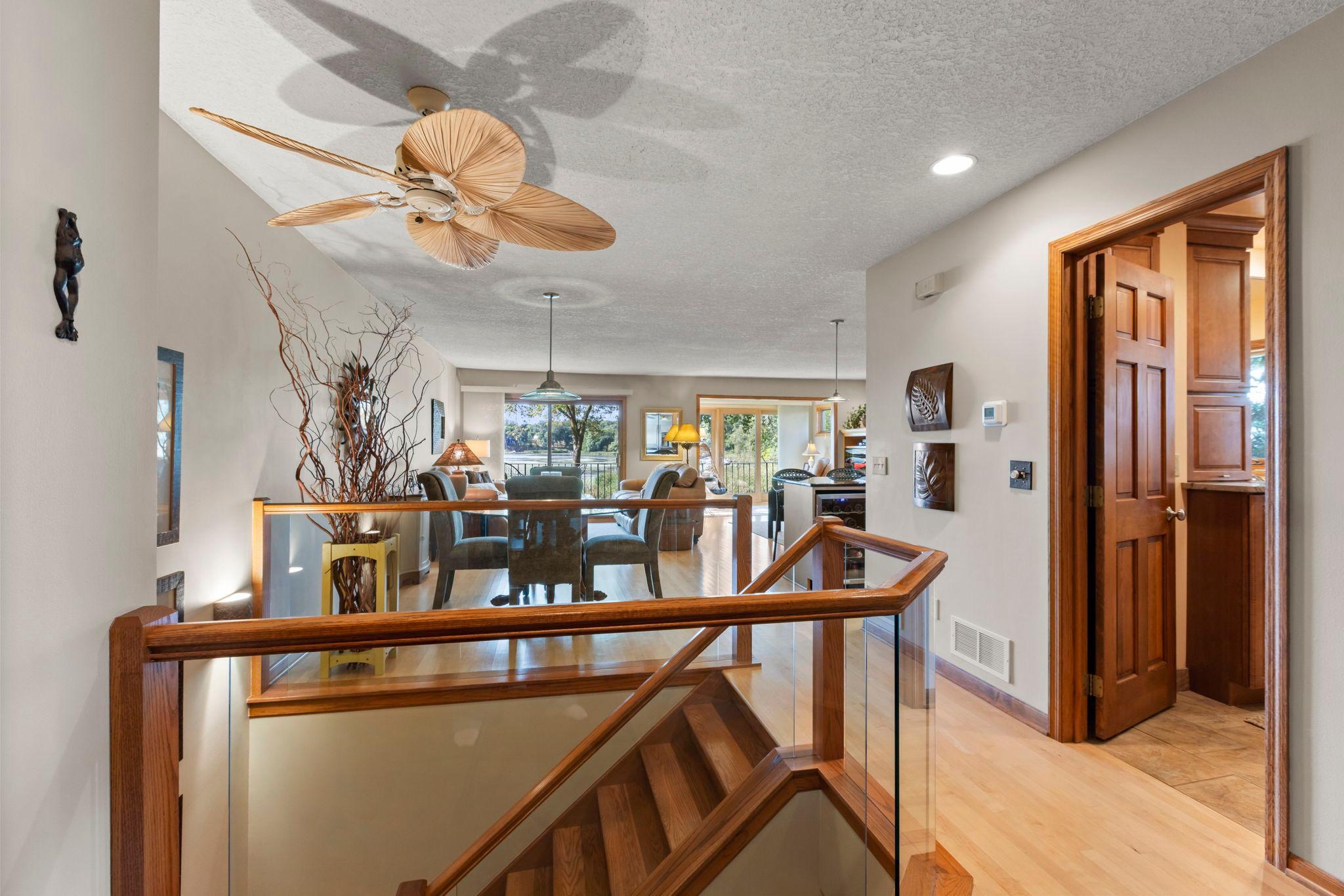 1297 Black Oaks Court N