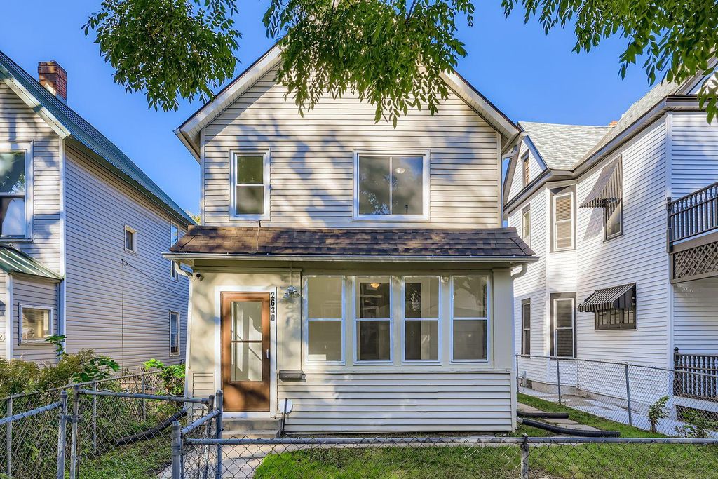 Photo of 2630 14th Ave Avenue S, Minneapolis, MN 55407 (MLS # 6822000)