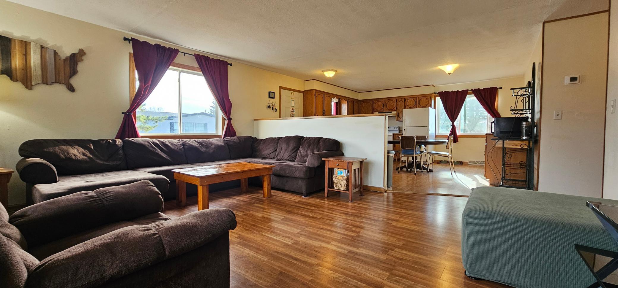 611 Long Prairie Road SW