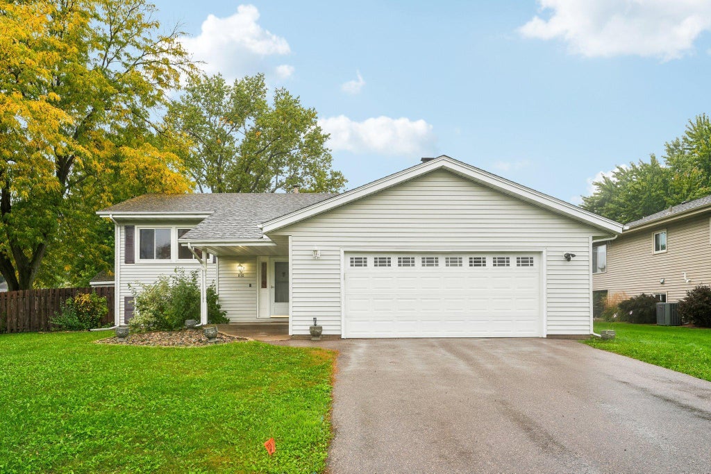 Photo of 810 Clearbrook Lane, Vadnais Heights, MN 55127 (MLS # 7153855)