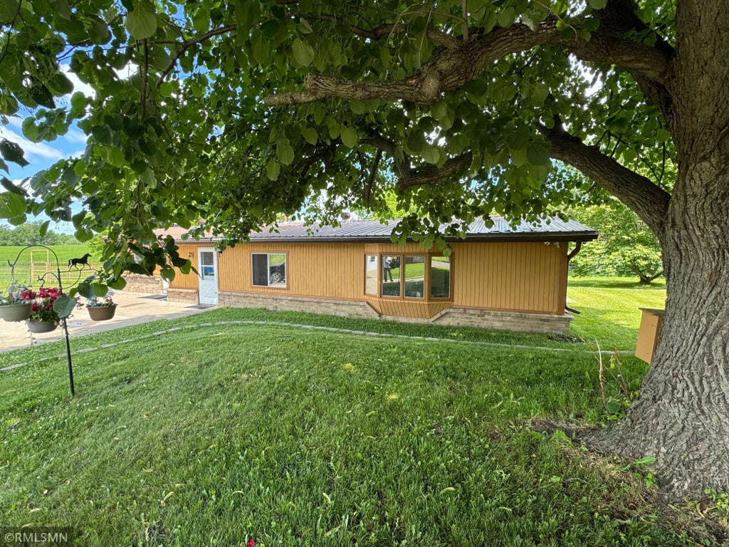 Photo of 41806 Davenport Street NE, Braham, MN 55006 (MLS # 7094913)