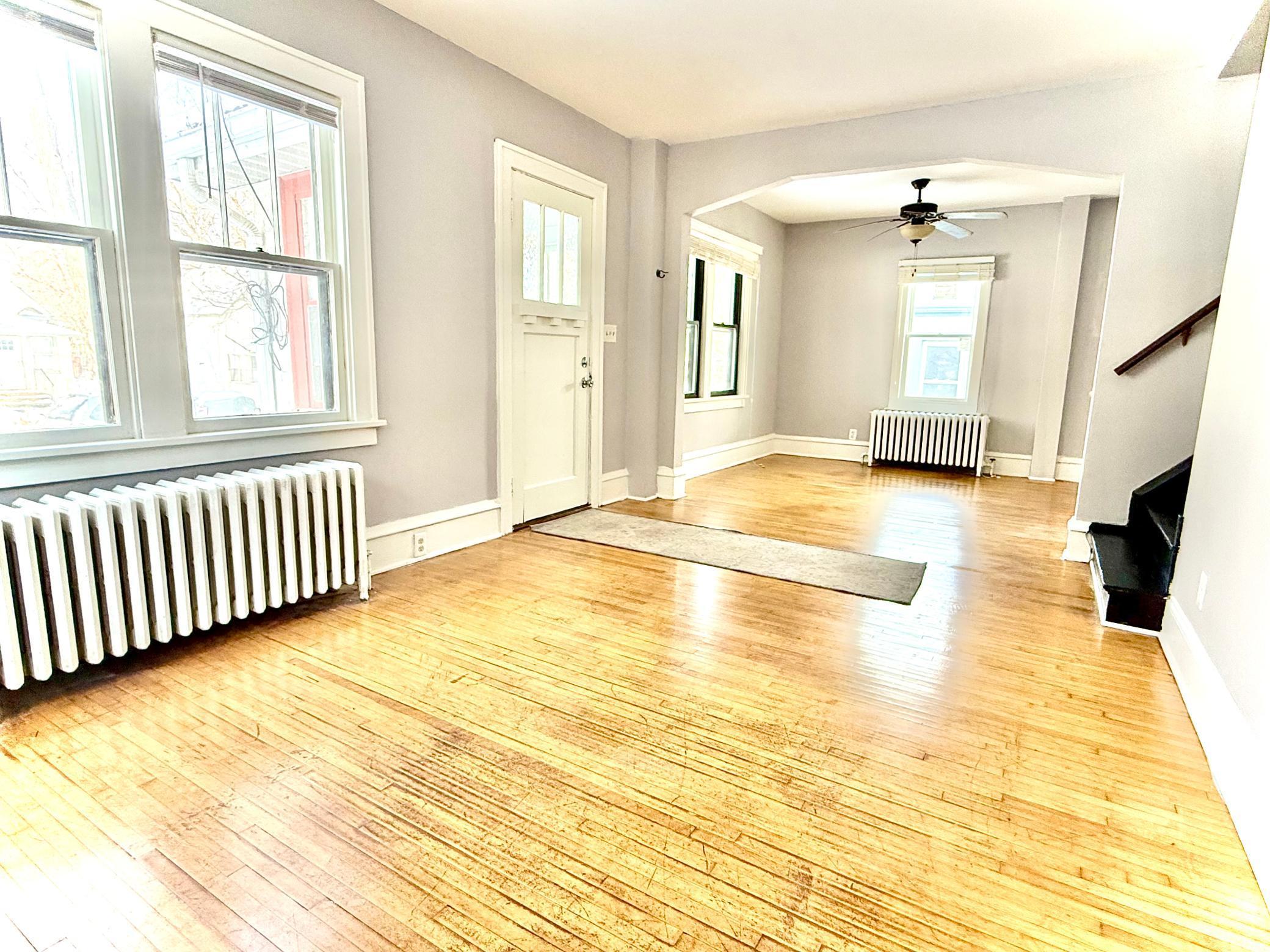 3346 Sheridan Avenue N