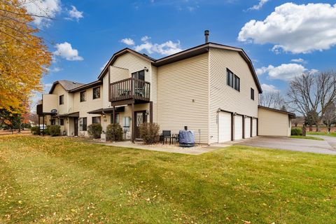 Photo of 4289 Centerville Road, Vadnais Heights, MN 55127 (MLS # 7060375)