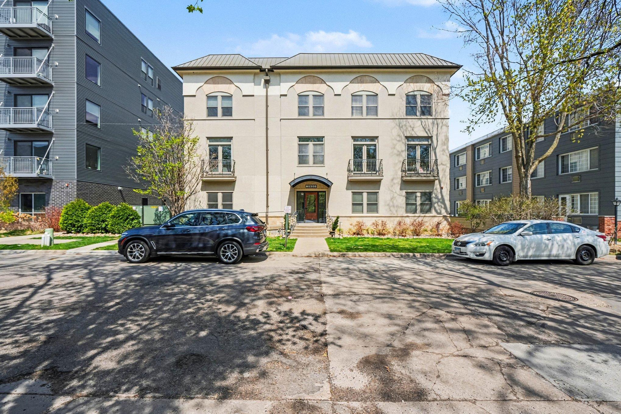 3810 W 31st Street 101