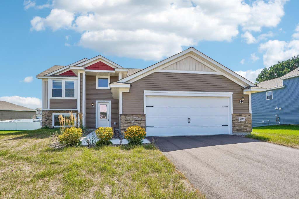 Photo of 5323 397th Street, North Branch, MN 55056 (MLS # 7129082)