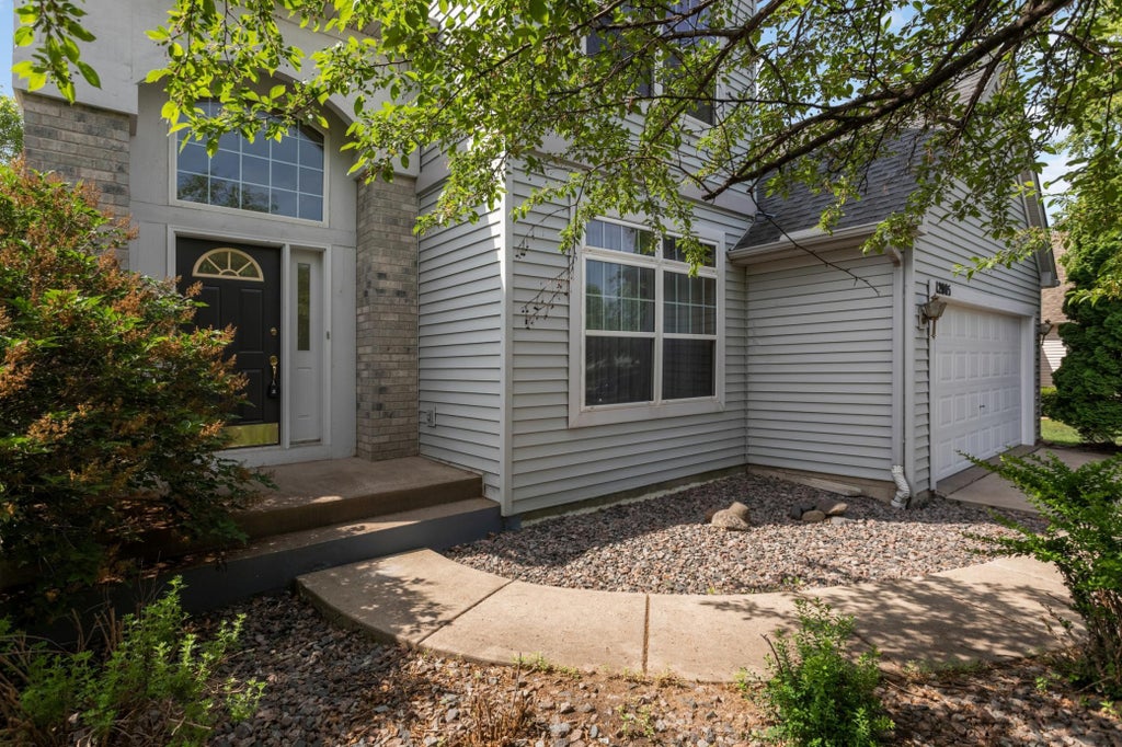 Photo of 12005 86th Avenue N, Maple Grove, MN 55369 (MLS # 7084962)
