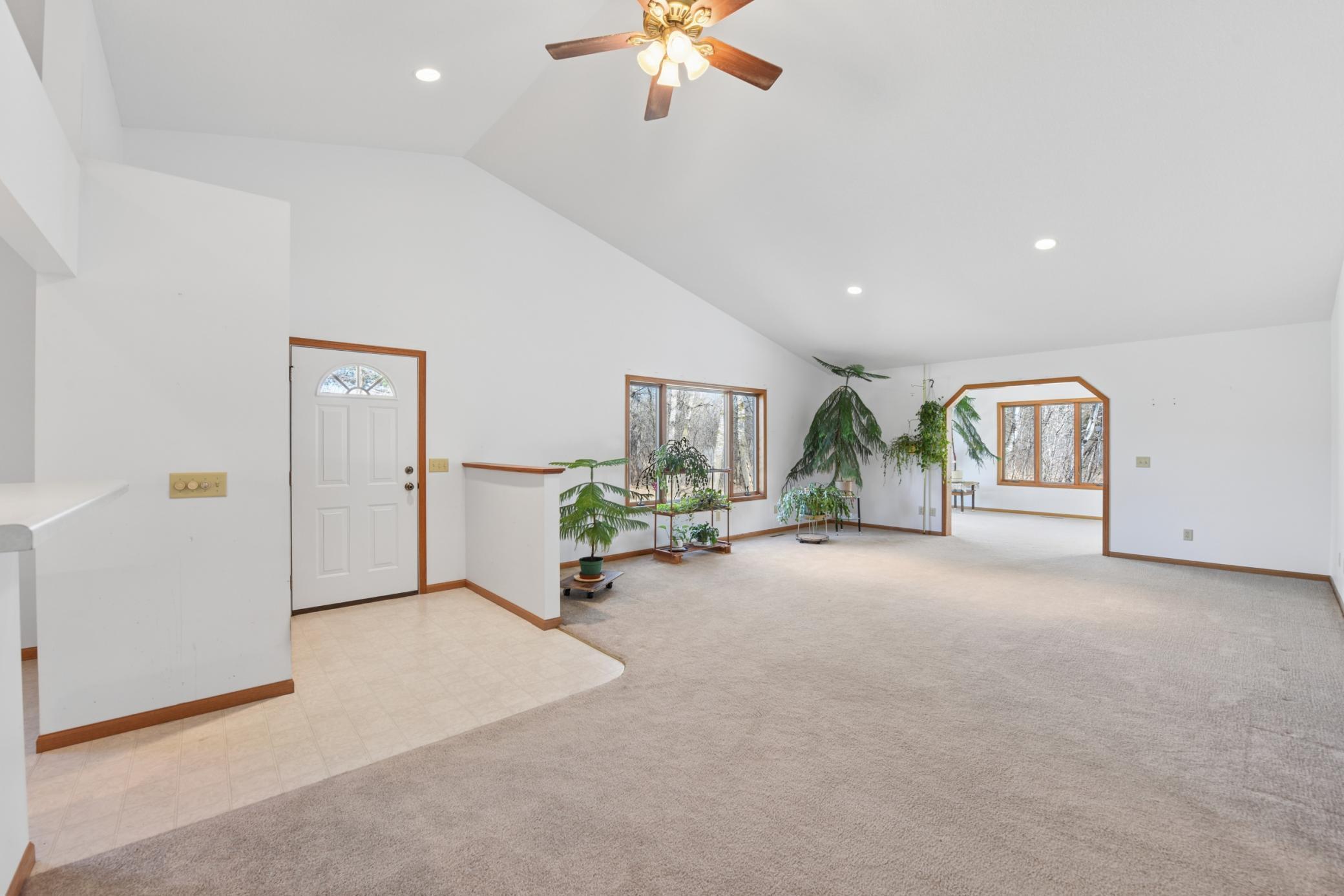 650 Deer Path