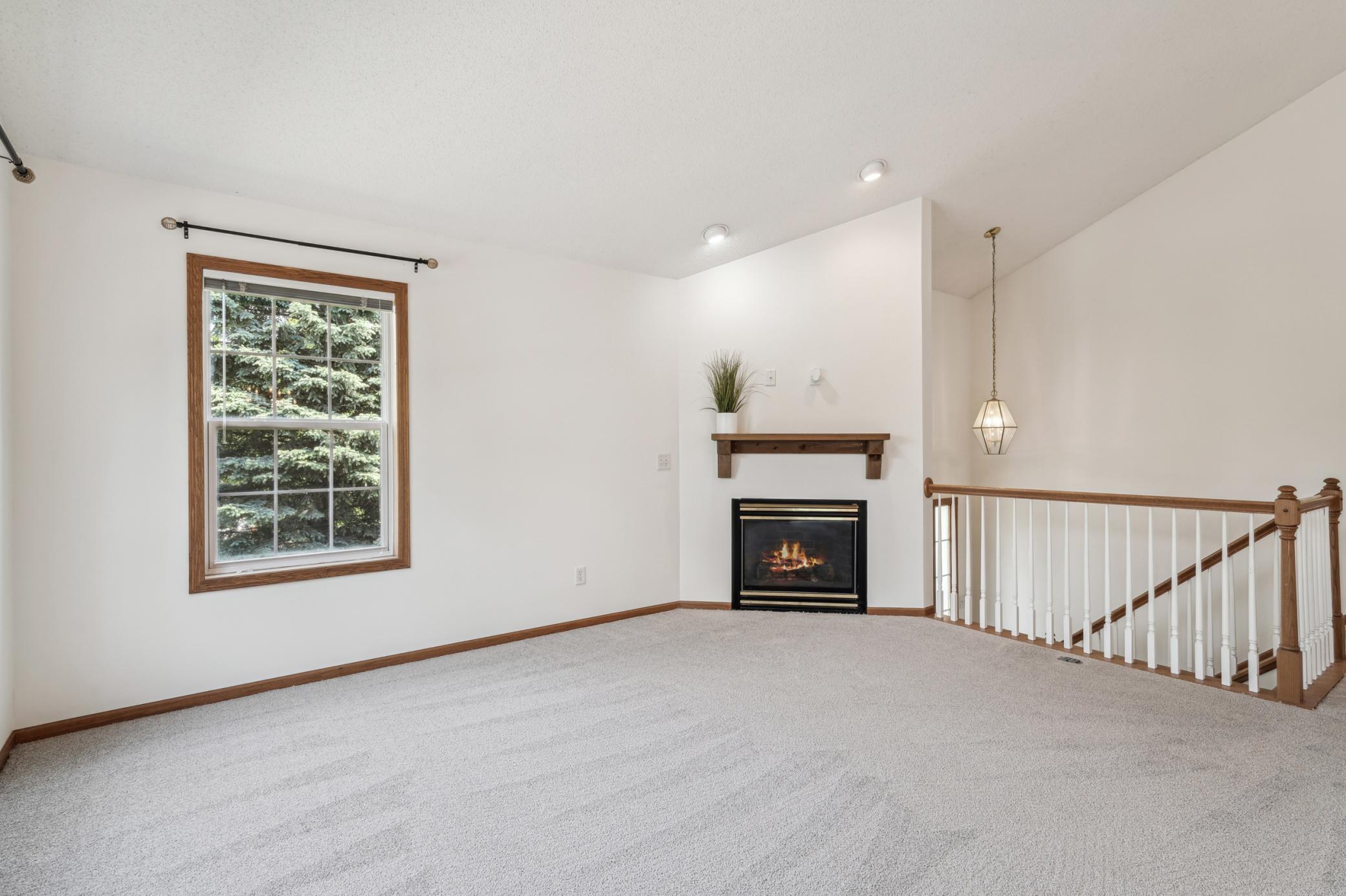 7379 Devin Lane