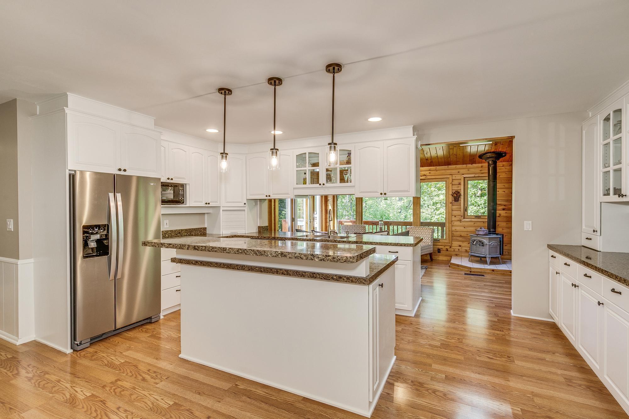 8709 Walton Oaks Drive