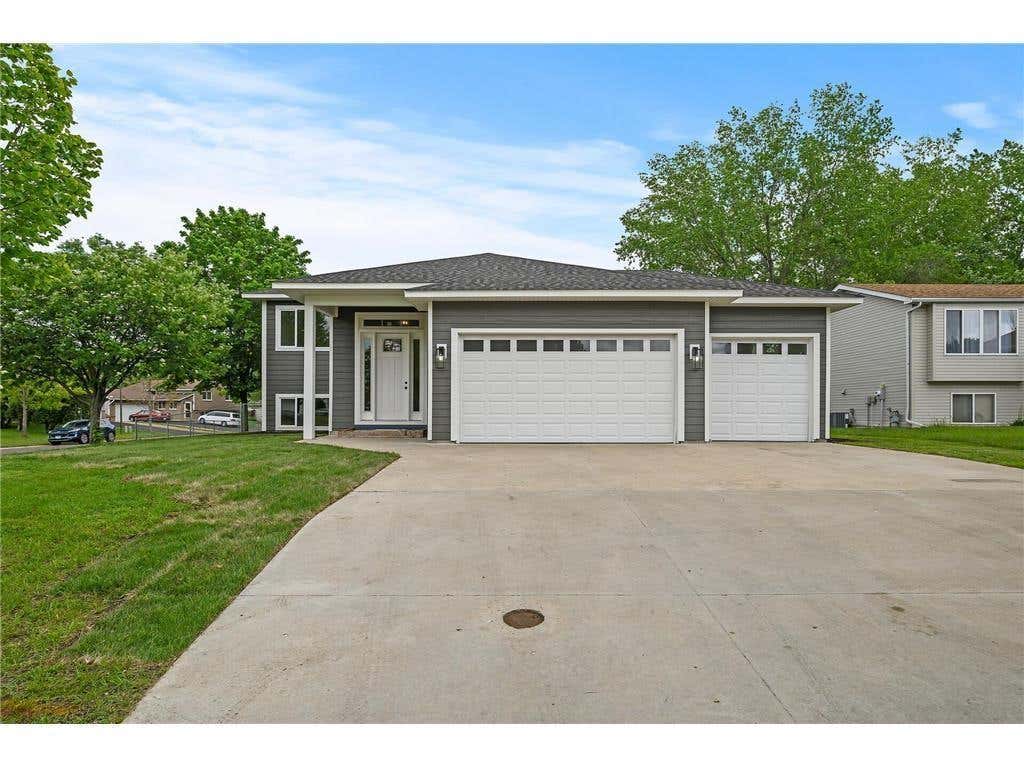 Photo of 7473 96th Street S, Cottage Grove, MN 55016 (MLS # 7112446)