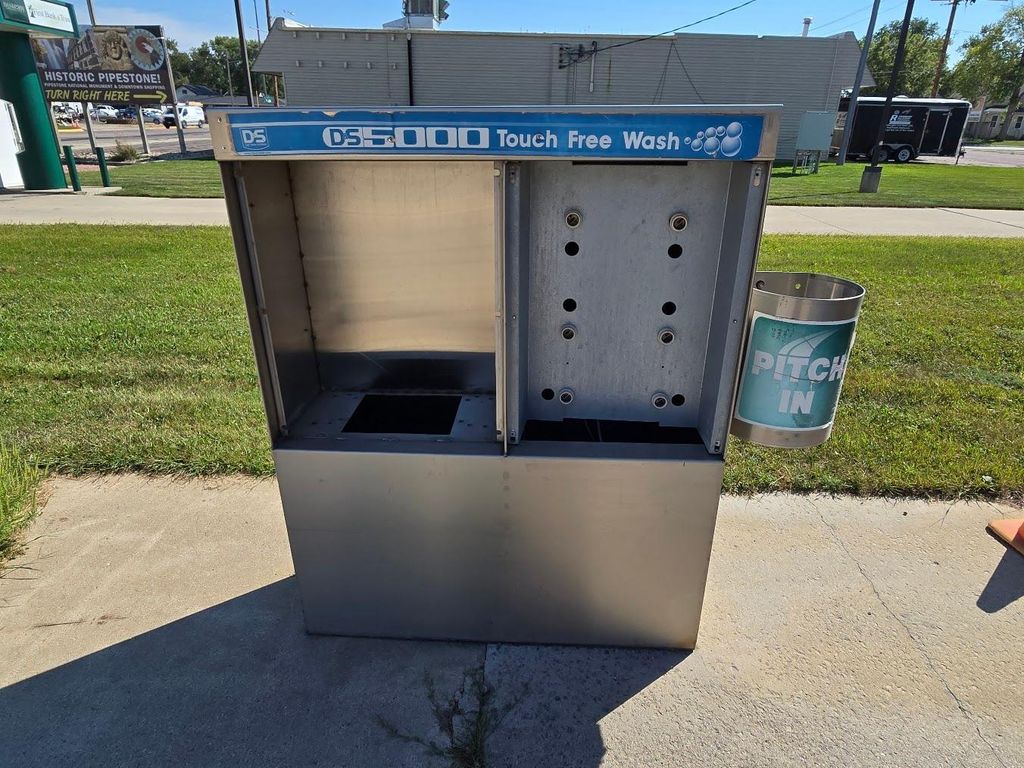 Photo of 120 8th Avenue NE, Pipestone, MN 56164 (MLS # 7039432)