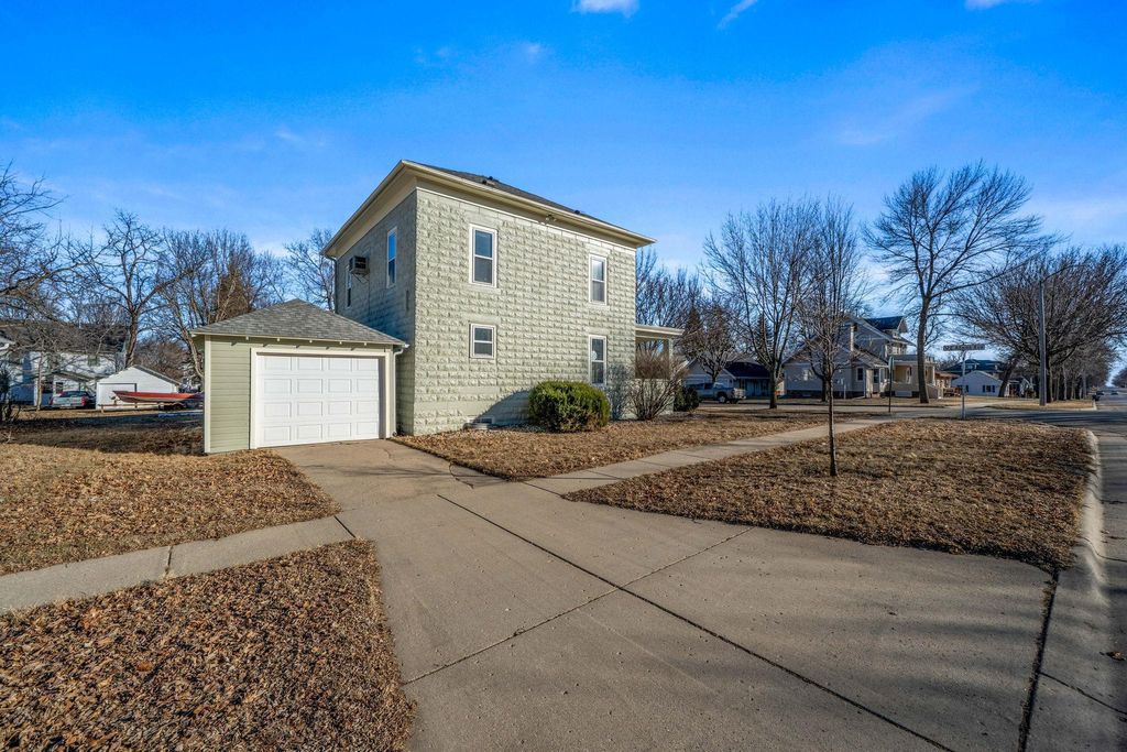 Photo of 201 E Adams Avenue, Luverne, MN 56156 (MLS # 7022585)