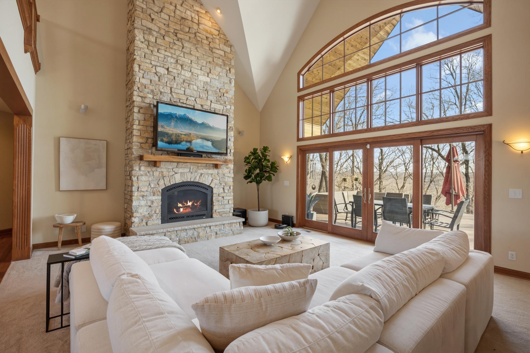 Shafer, Minnesota, 55074, United States, 4 Bedrooms Bedrooms, ,6 BathroomsBathrooms,Residential,Active,2031419