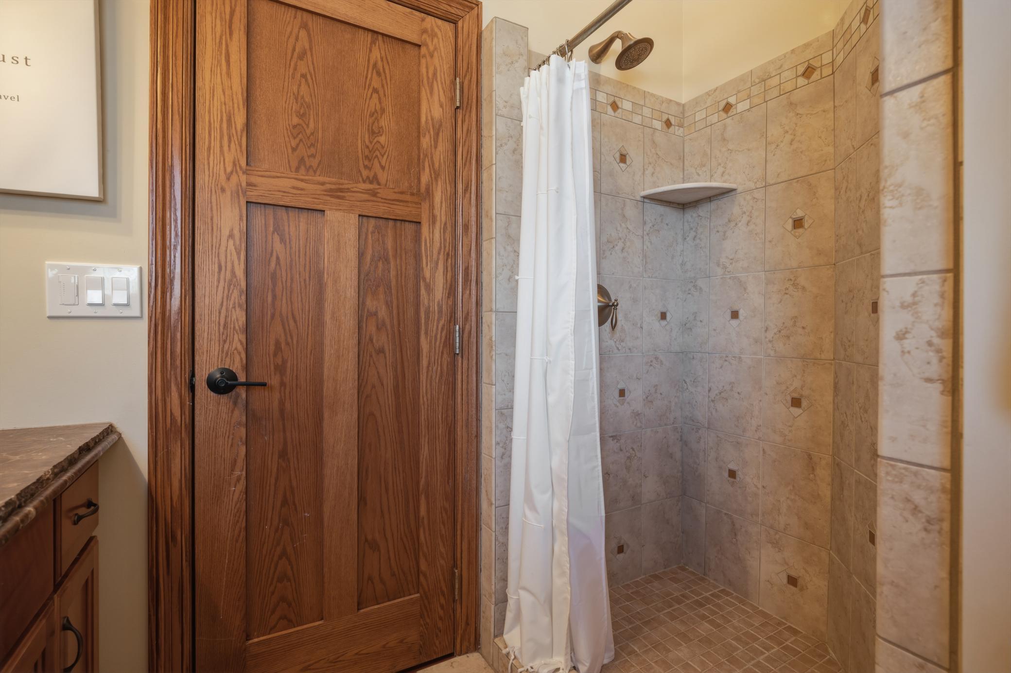 Shafer, Minnesota, 55074, United States, 4 Bedrooms Bedrooms, ,6 BathroomsBathrooms,Residential,Active,2031419