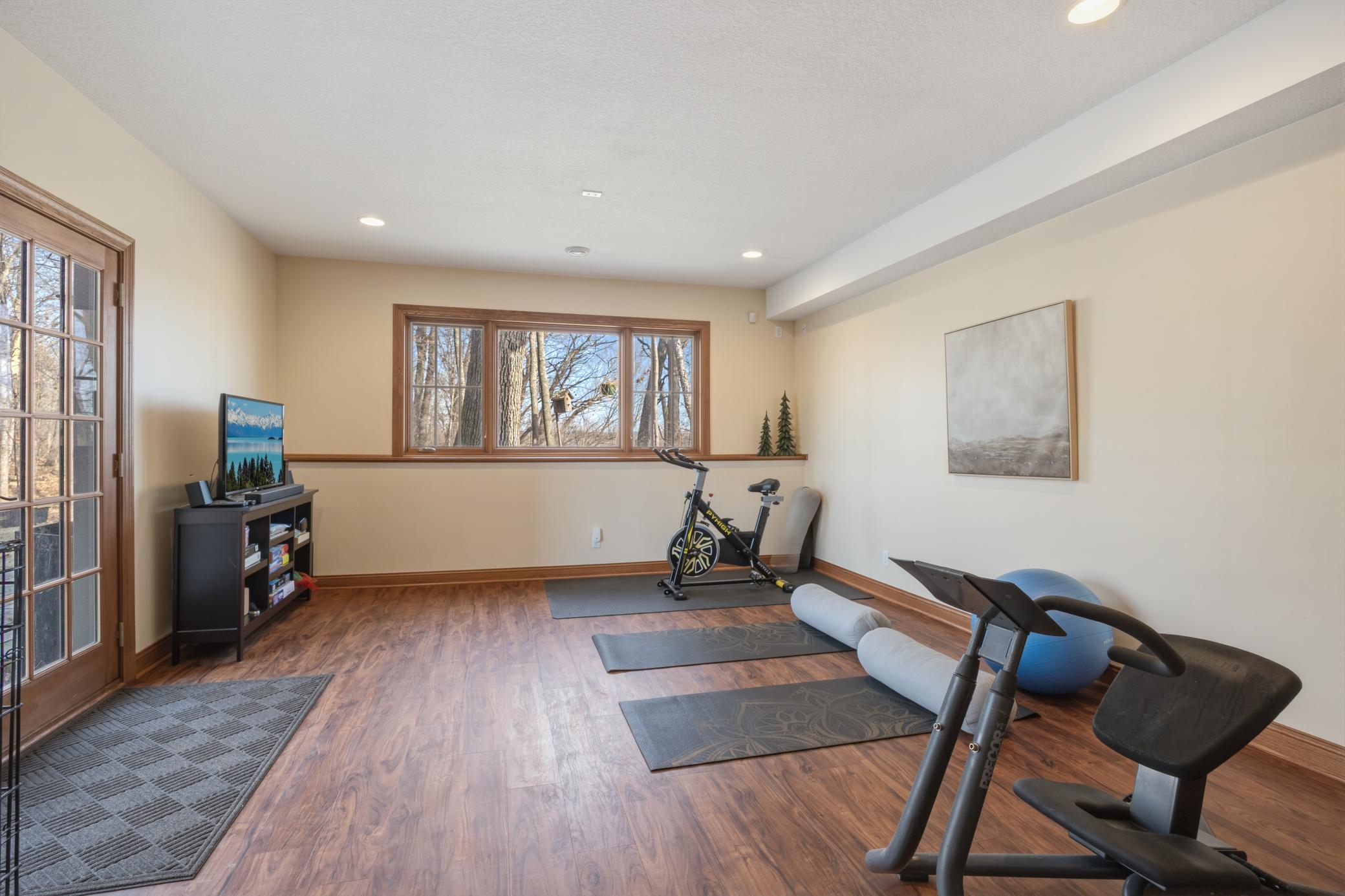 Shafer, Minnesota, 55074, United States, 4 Bedrooms Bedrooms, ,6 BathroomsBathrooms,Residential,Active,2031419