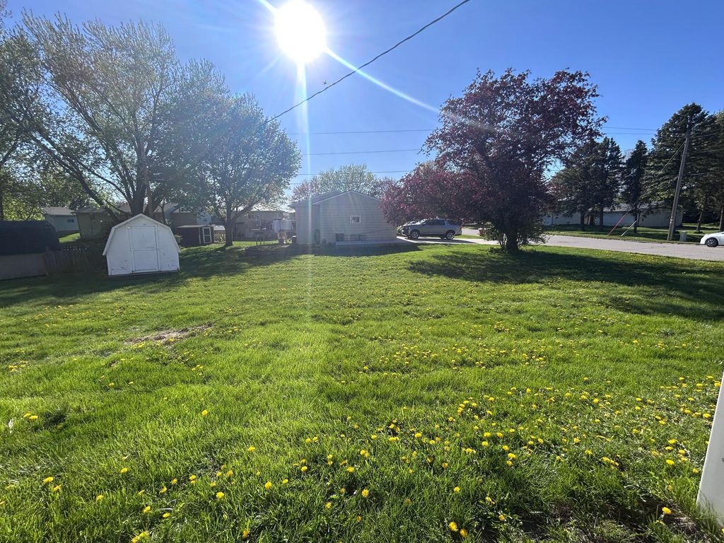 Photo of 420 5th Street SW, Plainview, MN 55964 (MLS # 7070265)