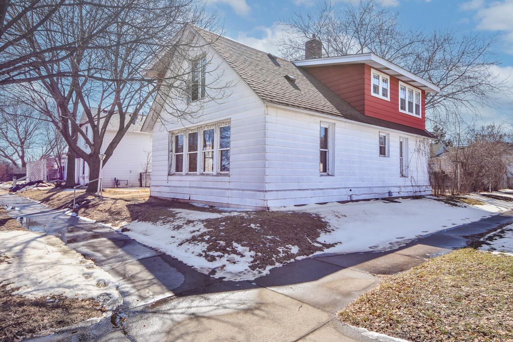 Photo of 529 10th Avenue N, Saint Cloud, MN 56303 (MLS # 7040223)