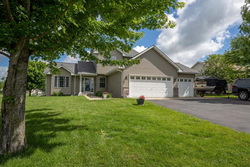 Photo of 293 Birch Street, Baldwin, WI 54002 (MLS # 7099722)