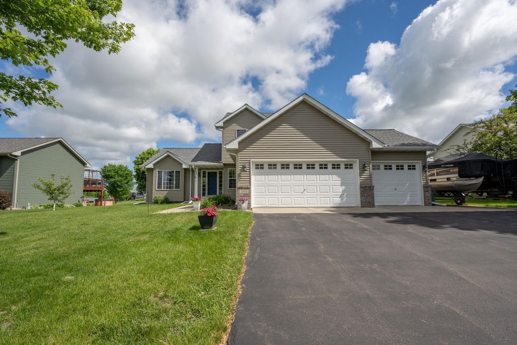 Photo of 293 Birch Street, Baldwin, WI 54002 (MLS # 7099722)