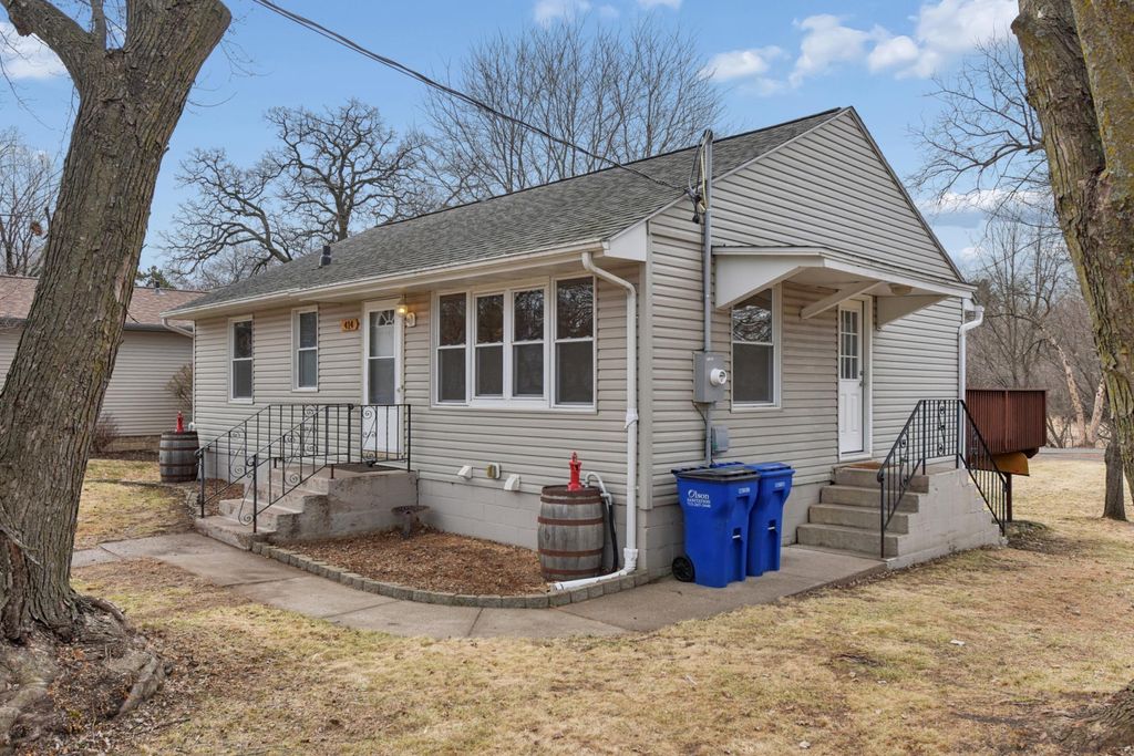 Photo of 414 3rd Avenue E, Osceola, WI 54020 (MLS # 7047107)