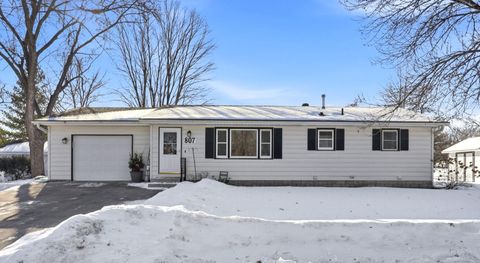 807 12th Street N, Princeton, MN 55371 - #: 7014592