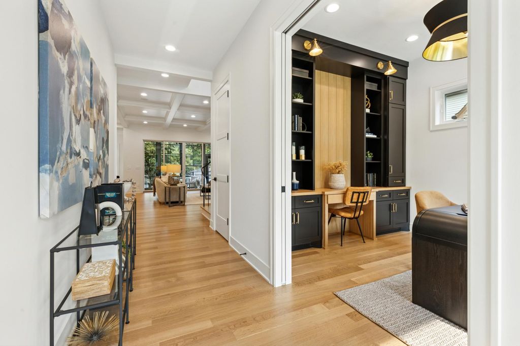 Photo of 5805 Kellogg Avenue, Edina, MN 55424 (MLS # 7002749)