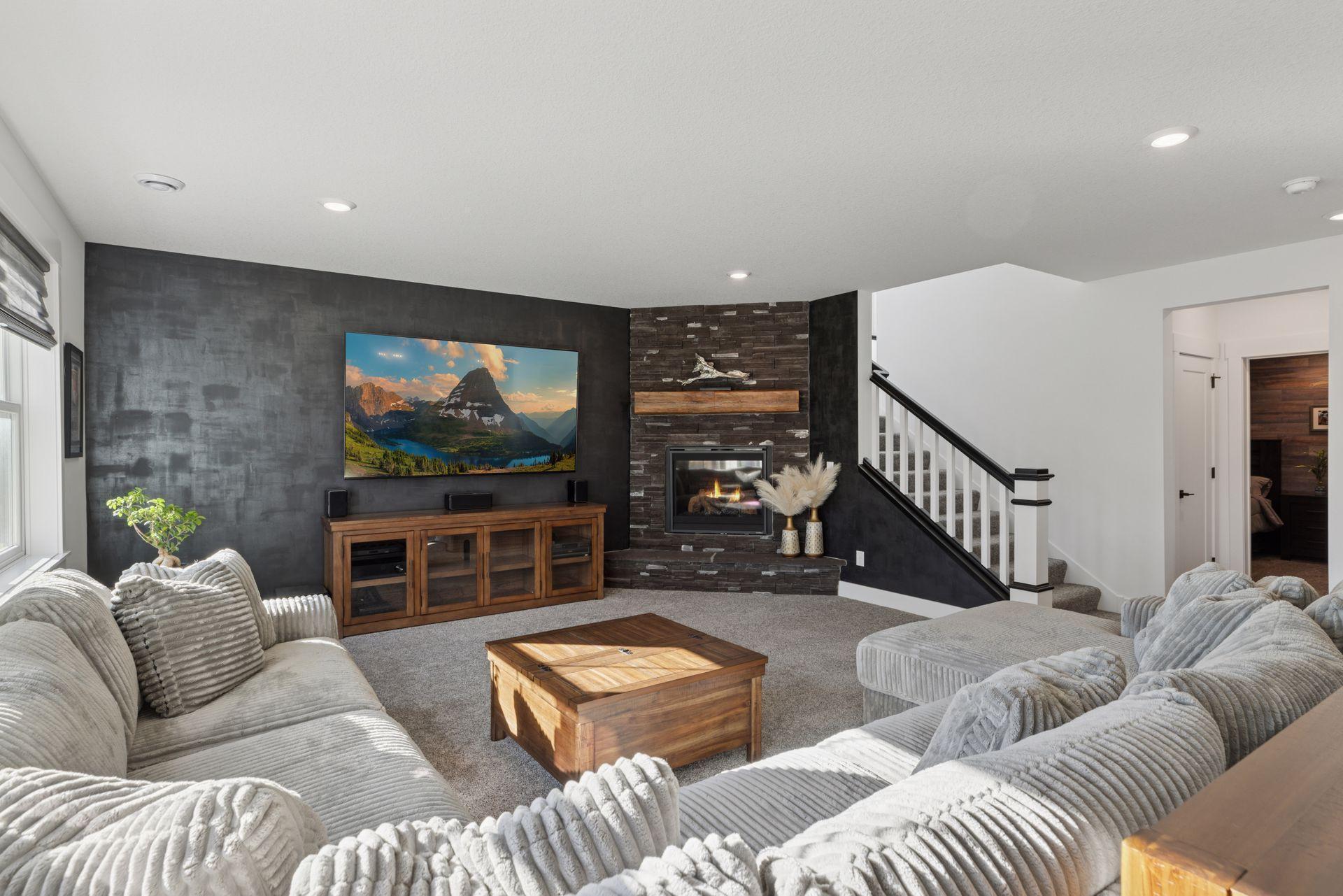 Lake Elmo, Minnesota, 55042, United States, 5 Bedrooms Bedrooms, ,5 BathroomsBathrooms,Residential,Active,2008692