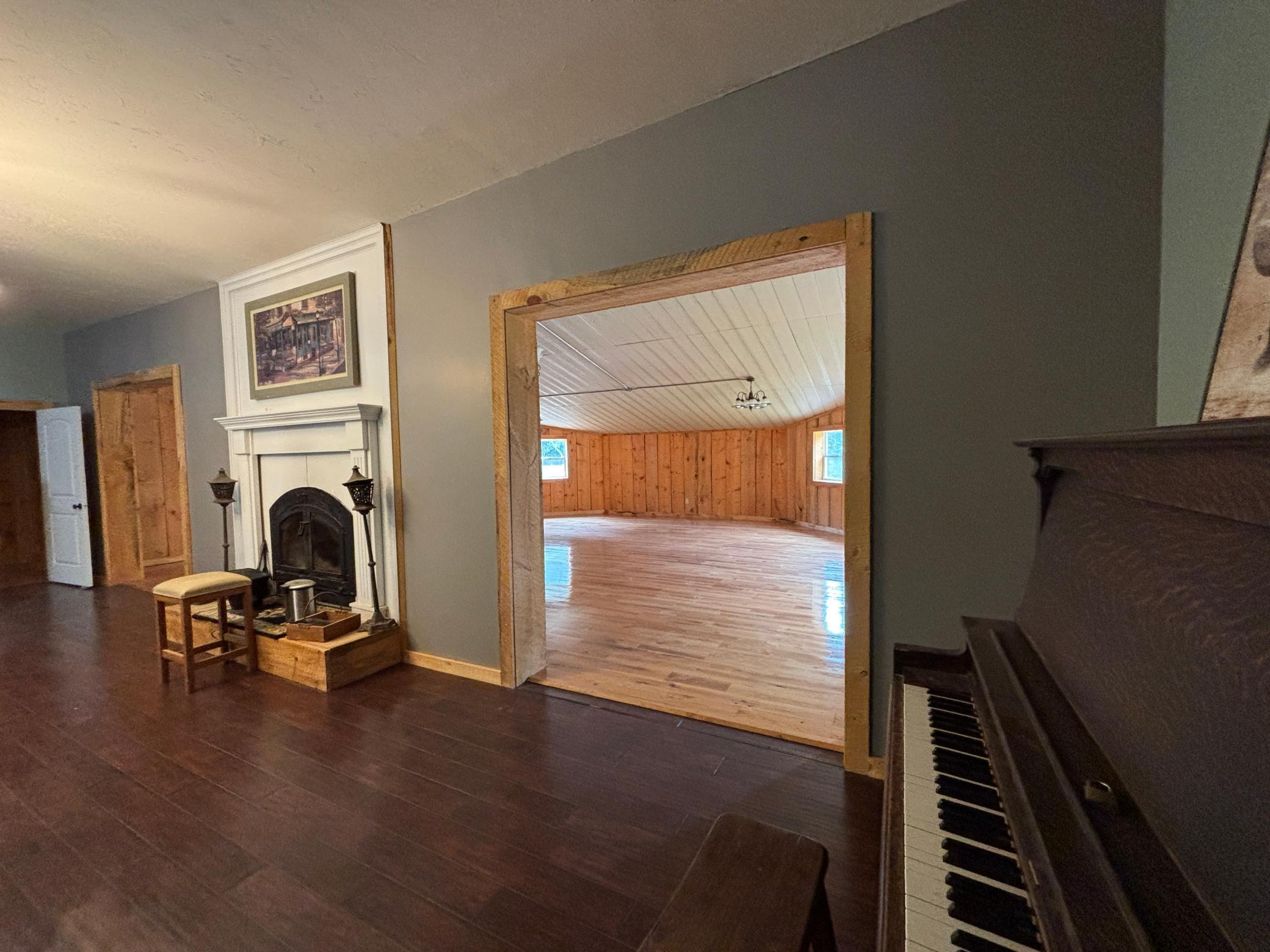 24687 Anchor Inn Rd, Webster, WI, 54893, USA, 8 Bedrooms Bedrooms, ,8 BathroomsBathrooms,Residential,Active,24687 Anchor Inn Rd,7071025
