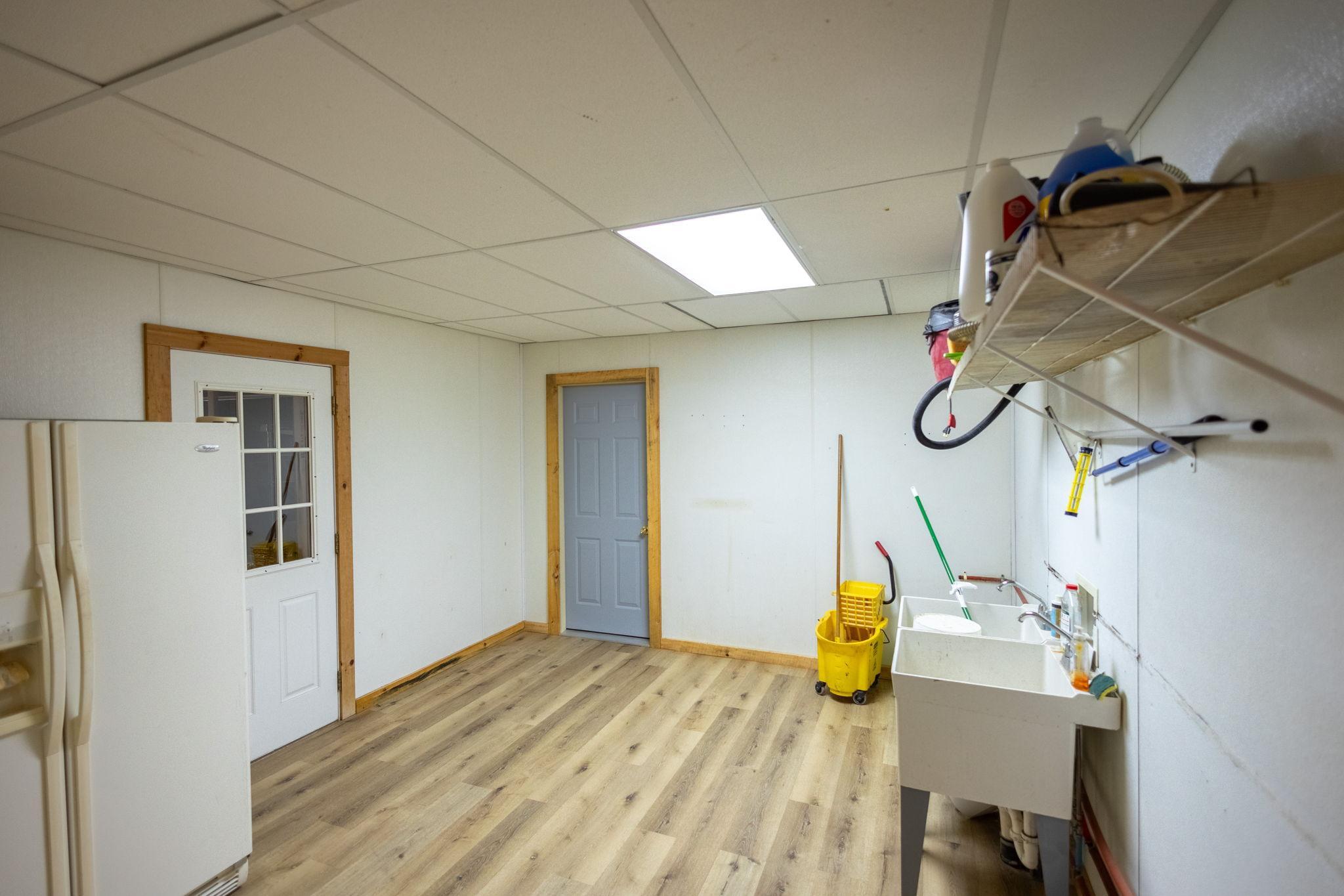 24687 Anchor Inn Rd, Webster, WI, 54893, USA, 8 Bedrooms Bedrooms, ,8 BathroomsBathrooms,Residential,Active,24687 Anchor Inn Rd,7071025