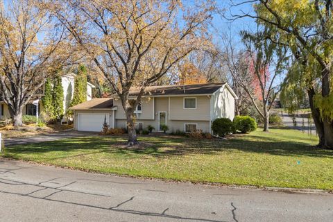 3048 Camelot Circle Woodbury MN 55125