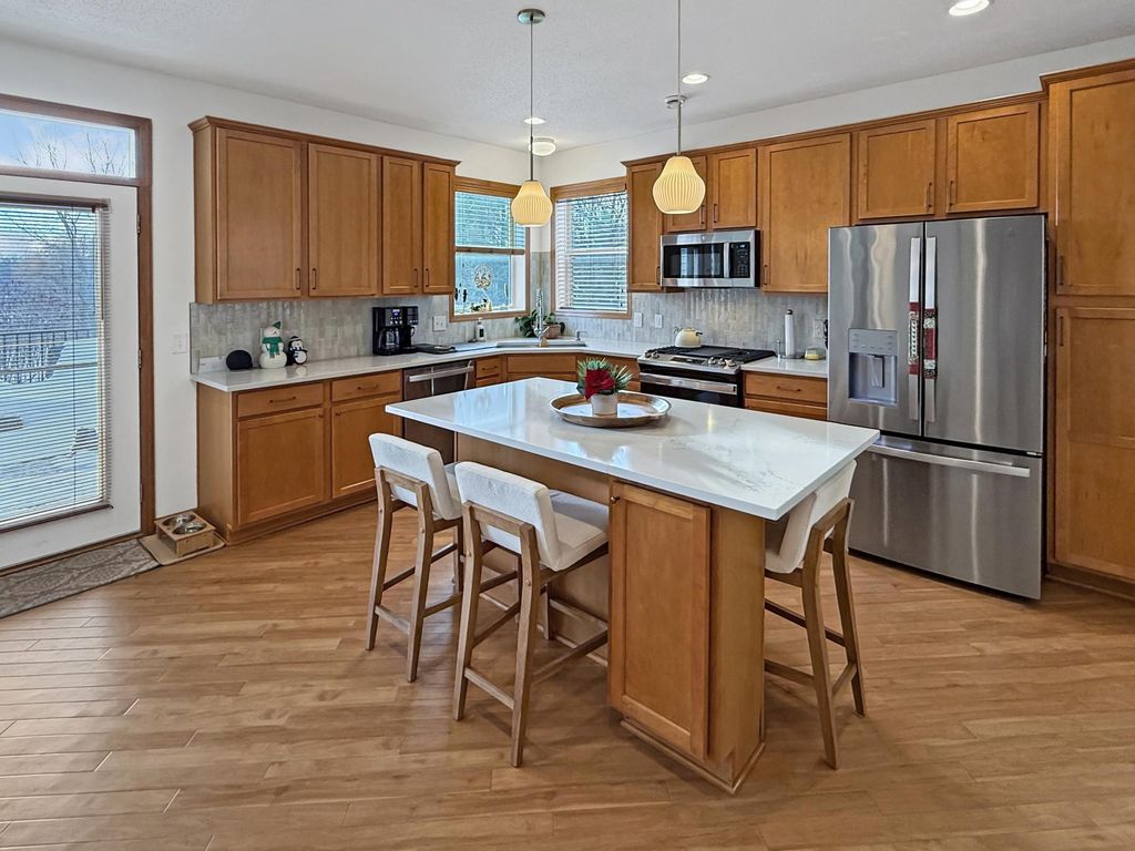 Photo of 4591 Empress Way N, Hugo, MN 55038 (MLS # 6826024)