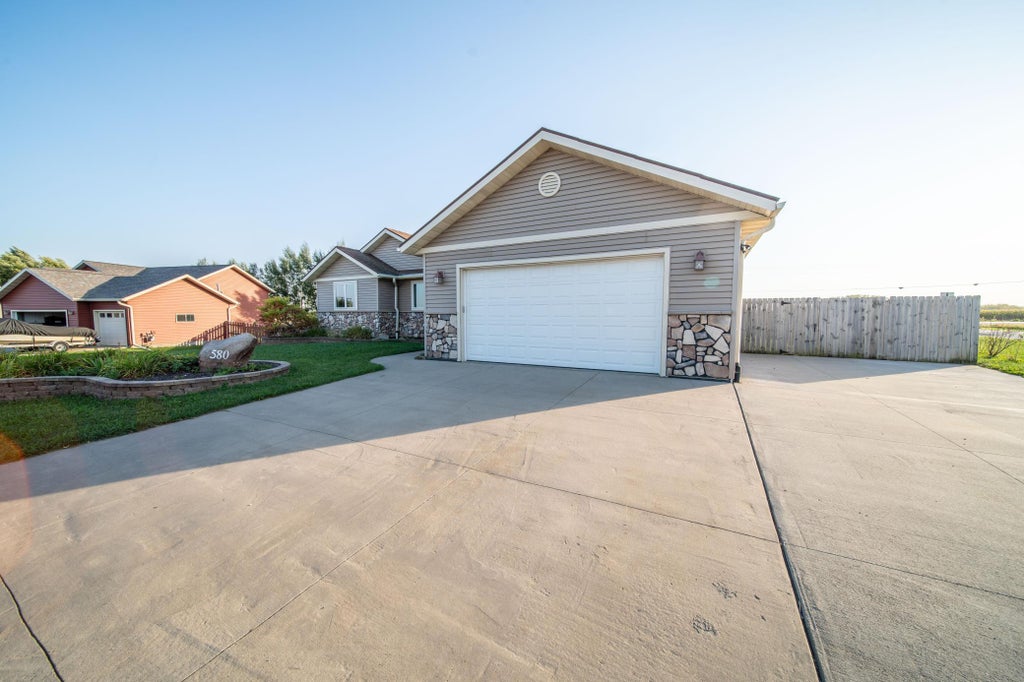 Photo of 580 Canyon Lane NW, Eyota, MN 55934 (MLS # 7106608)