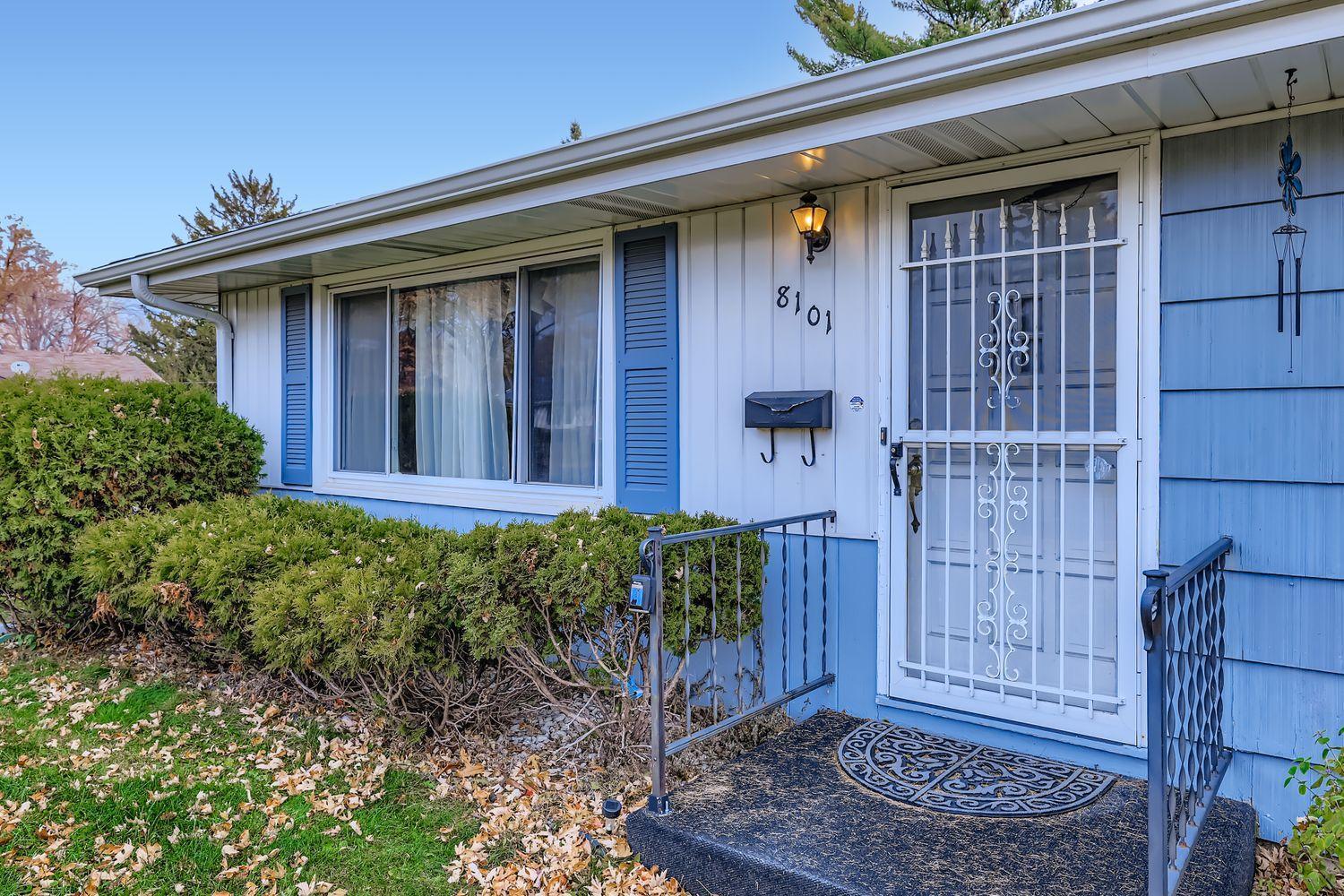 8101 Clinton Avenue S