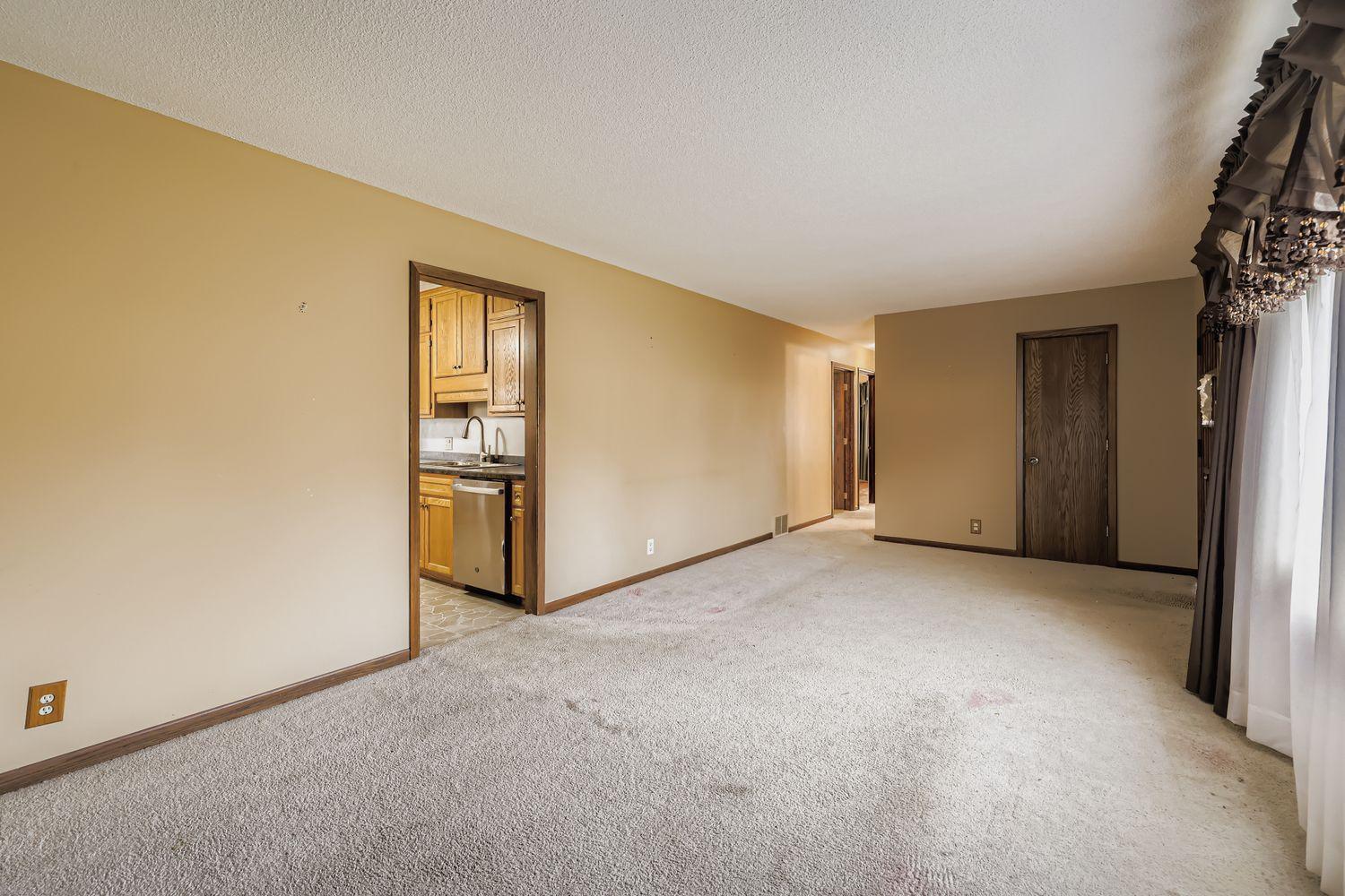 8101 Clinton Avenue S