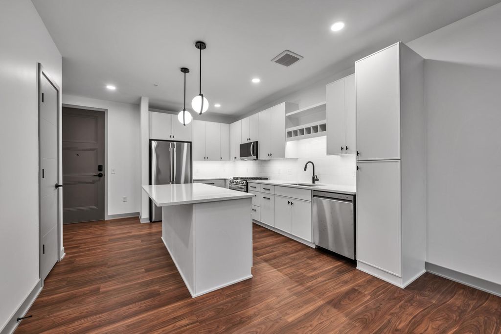 Photo of 640 Wisconsin Avenue N #354, Golden Valley, MN 55427 (MLS # 7009836)