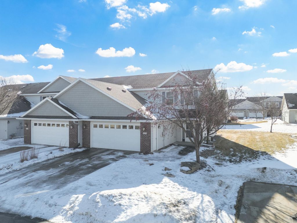 Photo of 2110 Red Tail Place SE, Rochester, MN 55904 (MLS # 7004818)