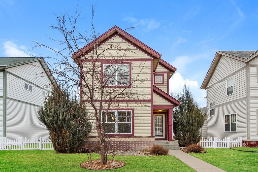 Photo of 1304 50th Avenue N, Minneapolis, MN 55430 (MLS # 7031379)