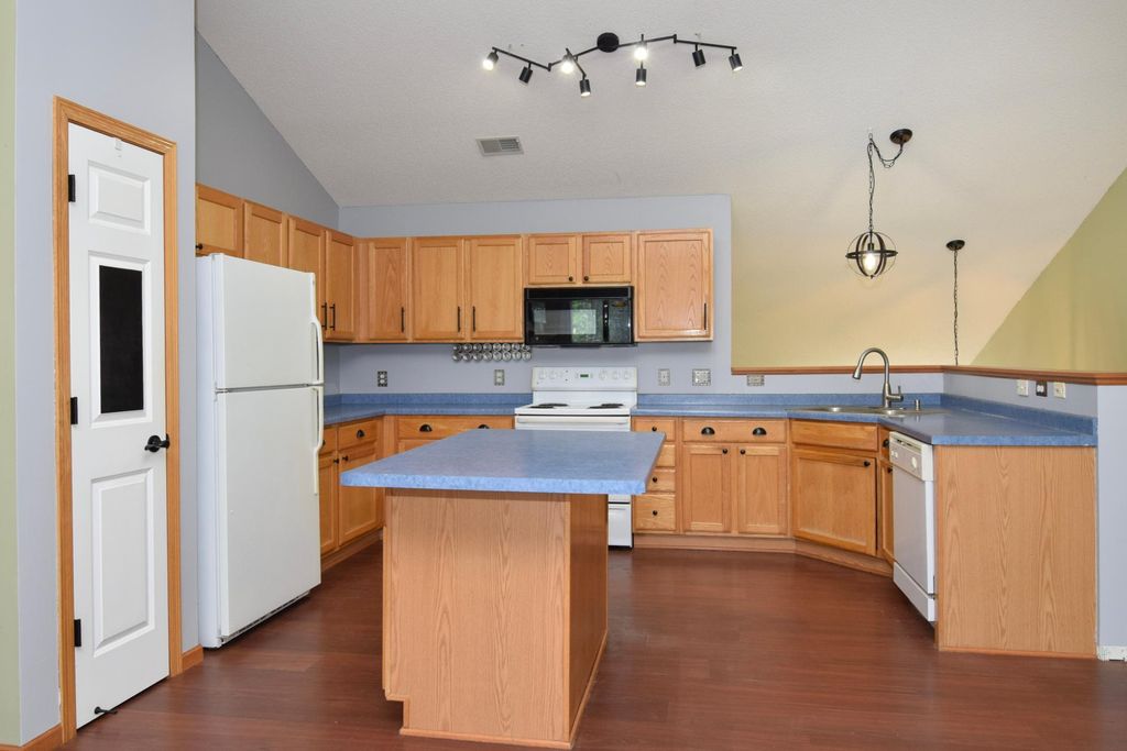 Photo of 7559 Derby Lane, Shakopee, MN 55379 (MLS # 7076556)