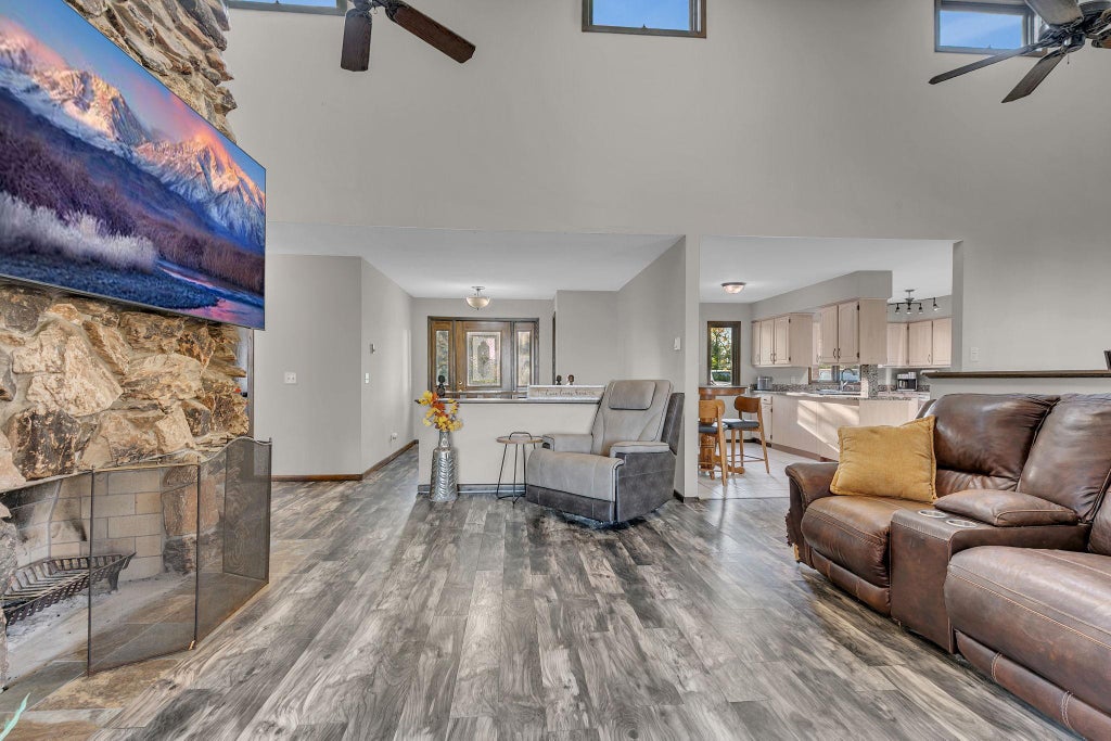 Photo of 4177 County Road 6 NW, Annandale, MN 55302 (MLS # 7054655)