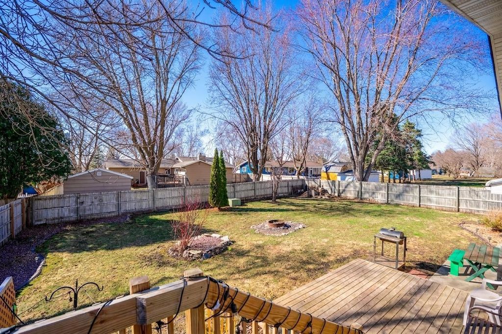 Photo of 1400 17th Street SW, Willmar, MN 56201 (MLS # 7052158)