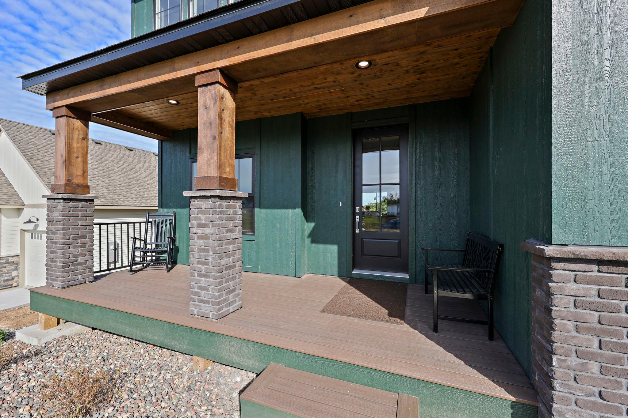 4944 Parkside Circle