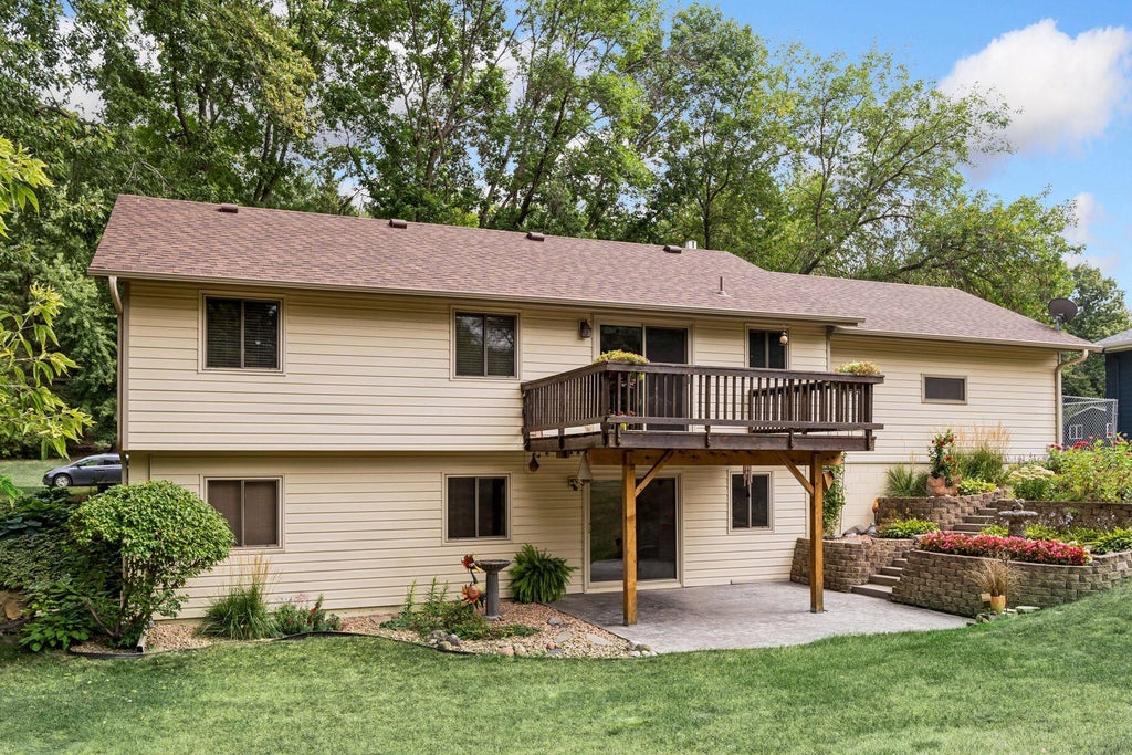 Photo of 7215 Polaris Lane N, Maple Grove, MN 55311 (MLS # 7138062)