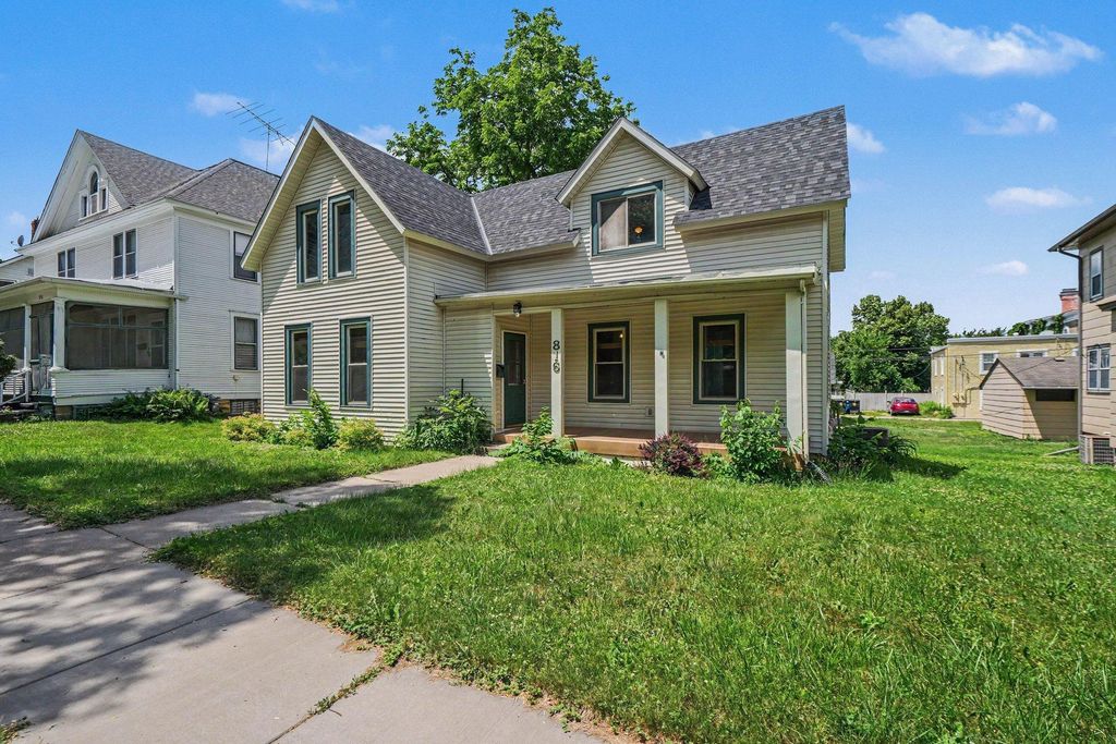 Photo of 816 W 5th Street, Red Wing, MN 55066 (MLS # 7091822)