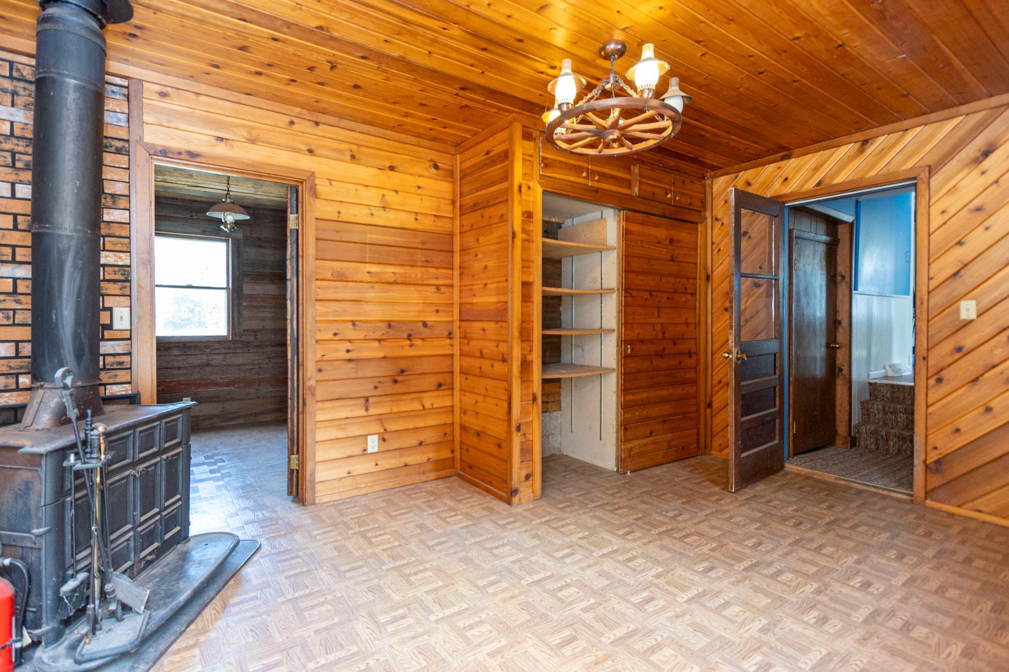 7611 County Road 73 NE