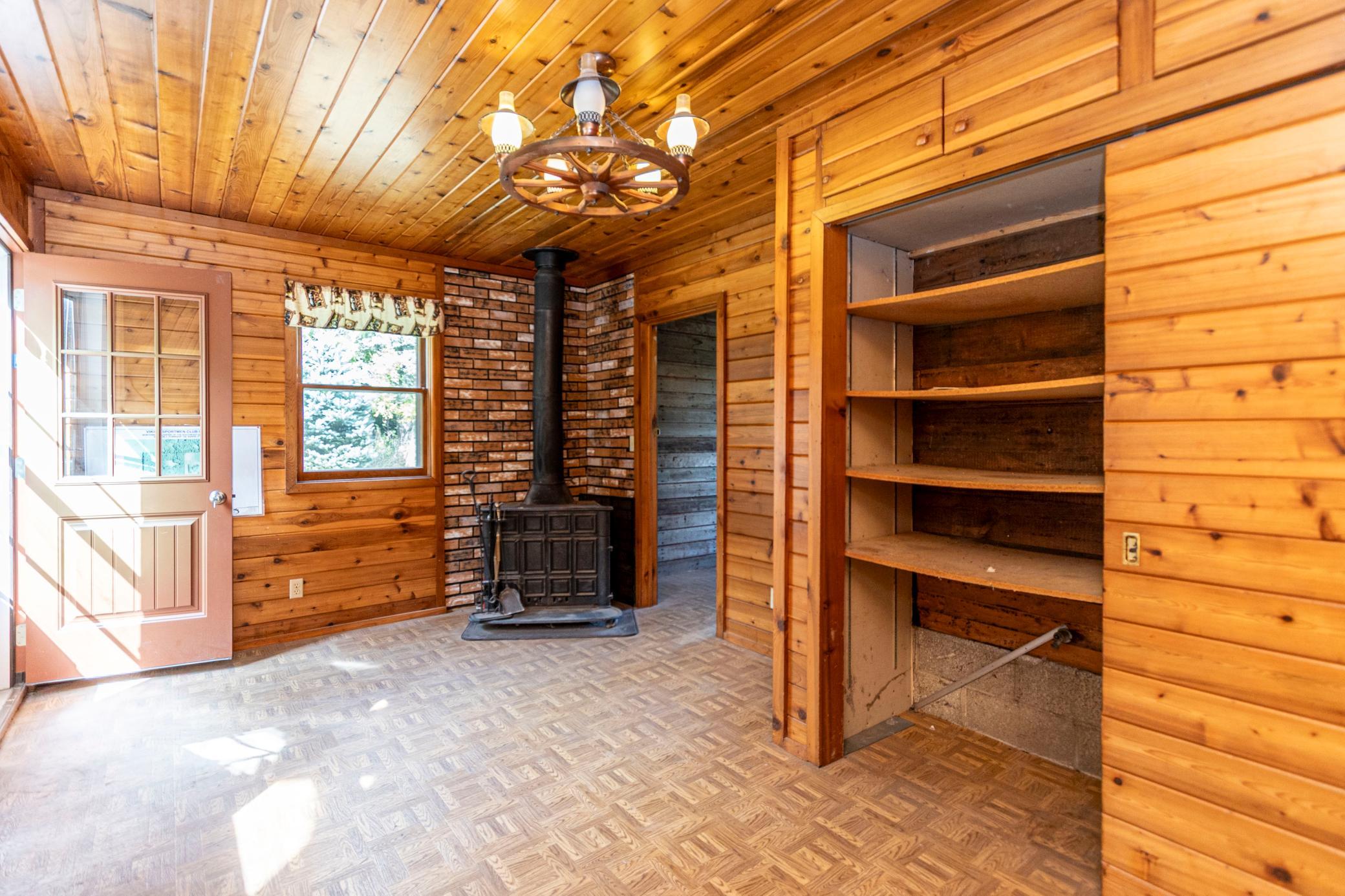 7611 County Road 73 NE